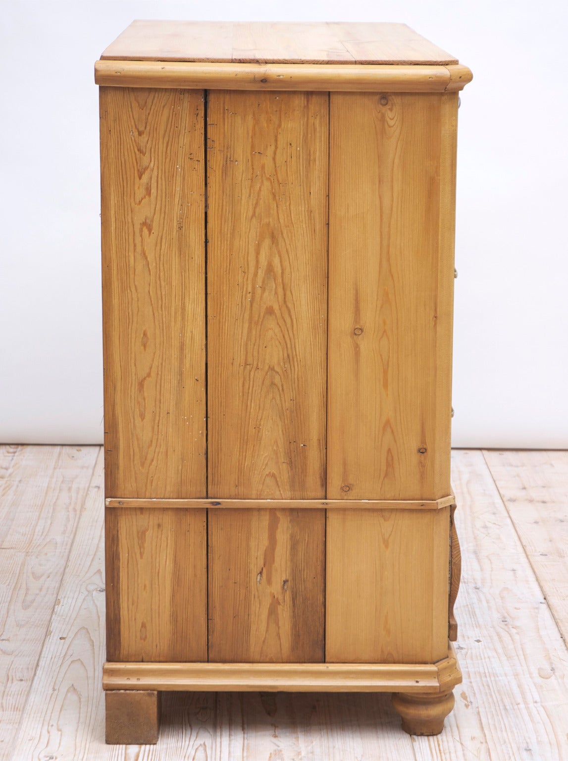 scandinavian pine drawers