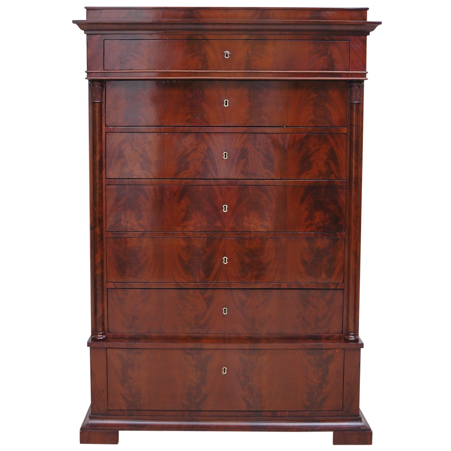 Biedermeier Tall Chest of Drawers in Book-Matched Mahogany, Copenhagen, c. 1820 For Sale