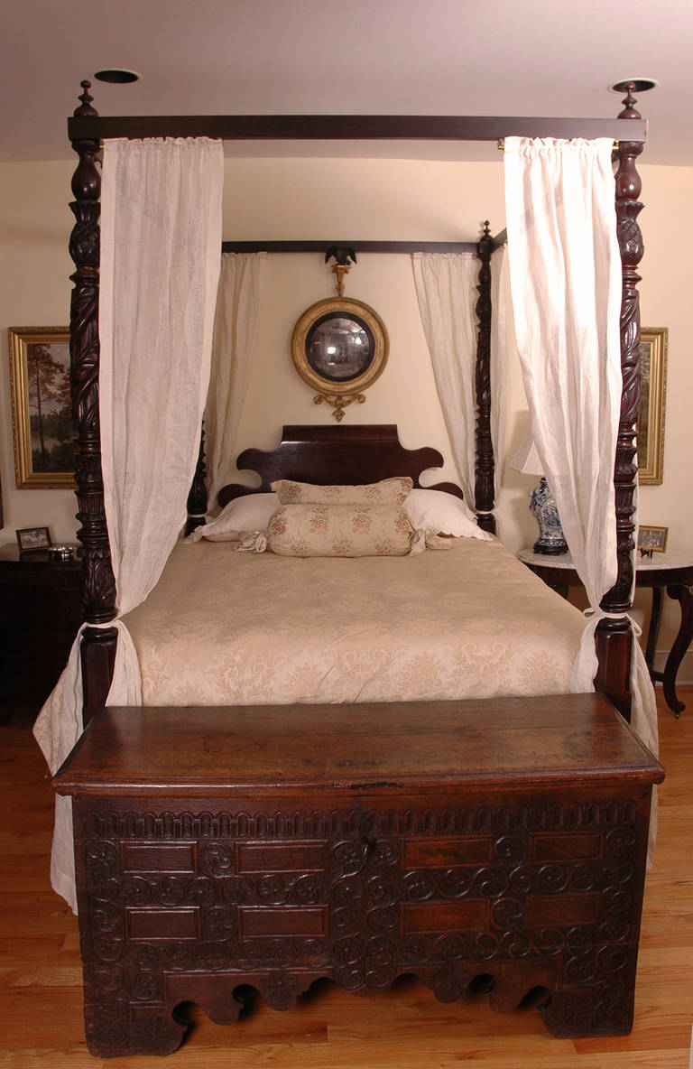 old four poster bed