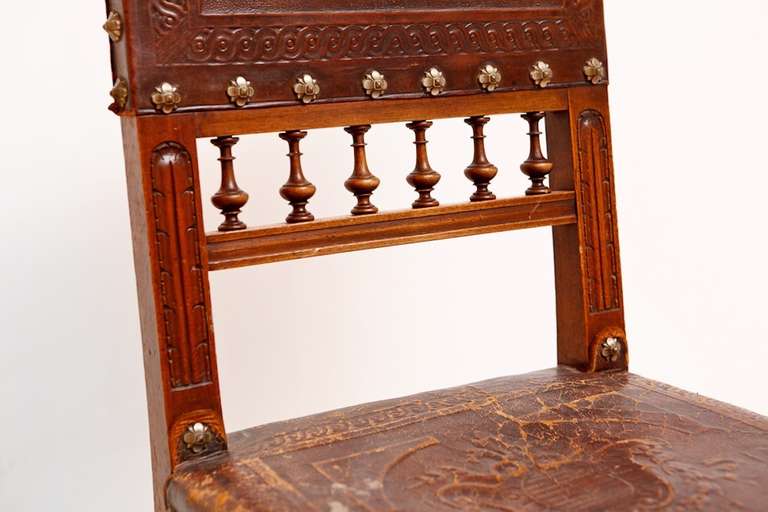 Renaissance Revival Set of Eight French Neo-Renaissance Dining Chairs in Walnut, circa 1860