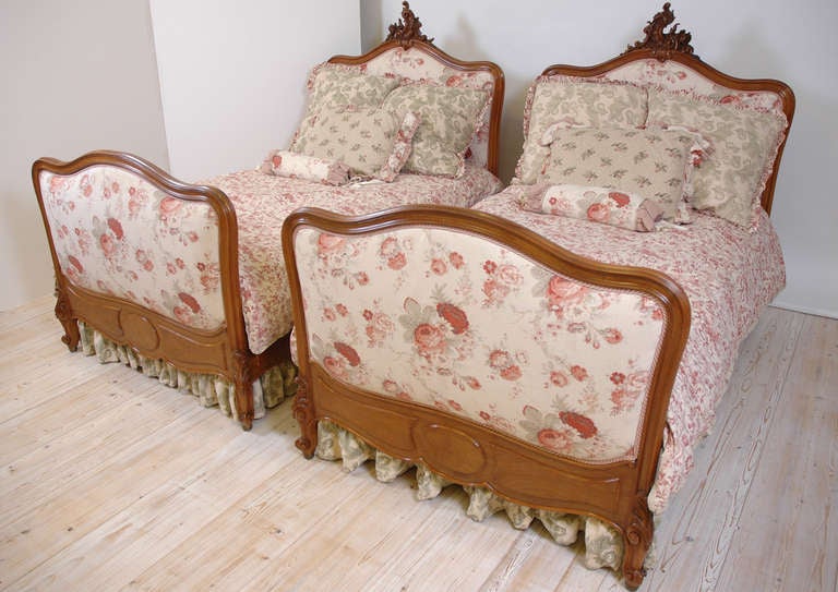 French Belle Époque Walnut Beds c. 1880 upholstered in Jacquard and Tulle