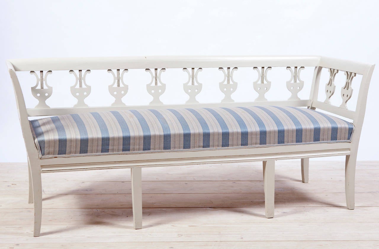 Painted Swedish Bench with Fretwork Urn Silhouettes
