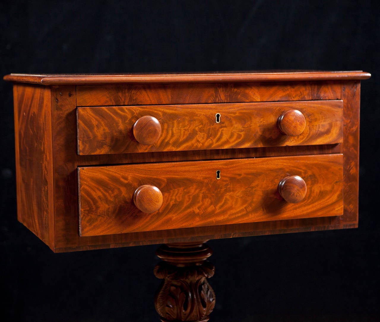Polished American Empire Work Table in Mahogany, circa 1825