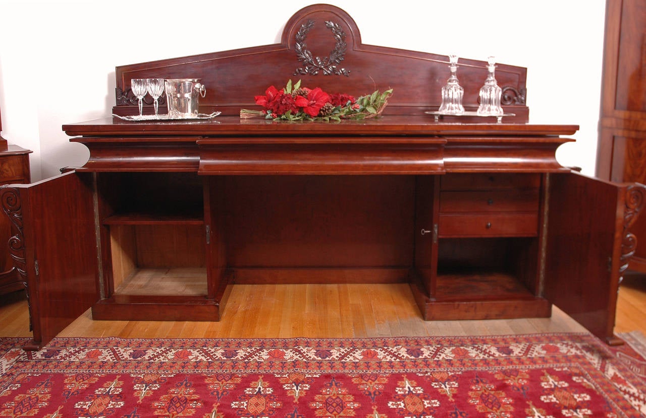 French Charles X Sideboard in Mahogany, circa 1825 For Sale 4