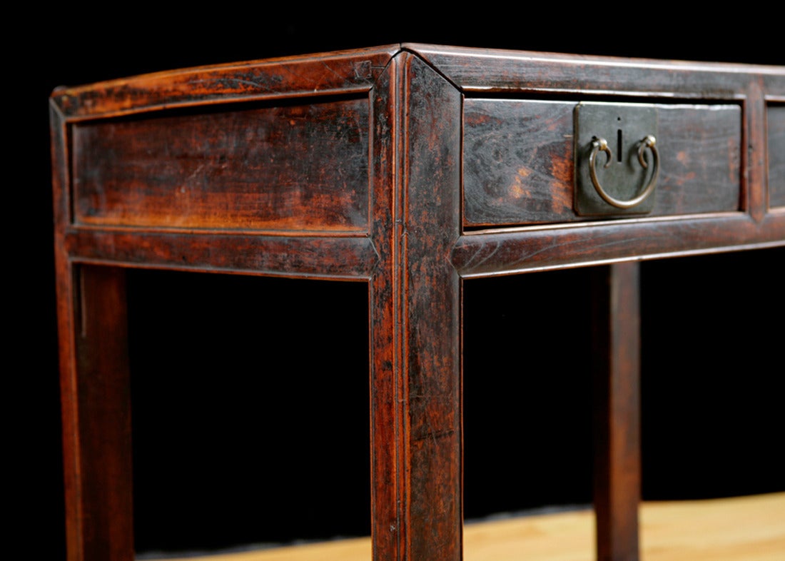 Chinese Table in Elm with Original Cinnabar Lacquer, circa 1790 Qing Dynasty