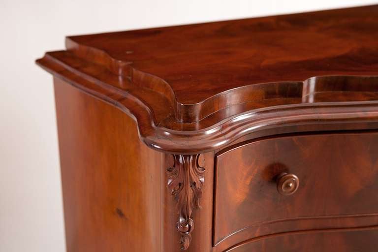 serpentine front chest of drawers