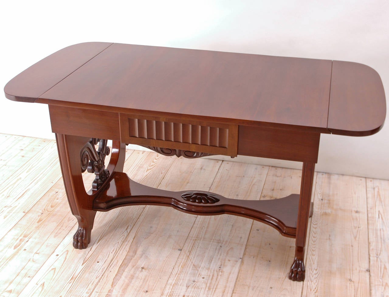 Baltic Empire Style Writing Table or Desk, circa 1910 in Mahogany In Good Condition For Sale In Miami, FL