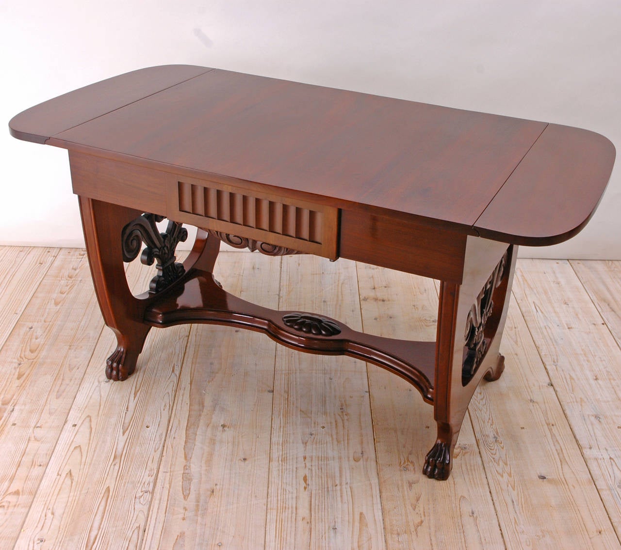 Polished Baltic Empire Style Writing Table or Desk, circa 1910 in Mahogany For Sale