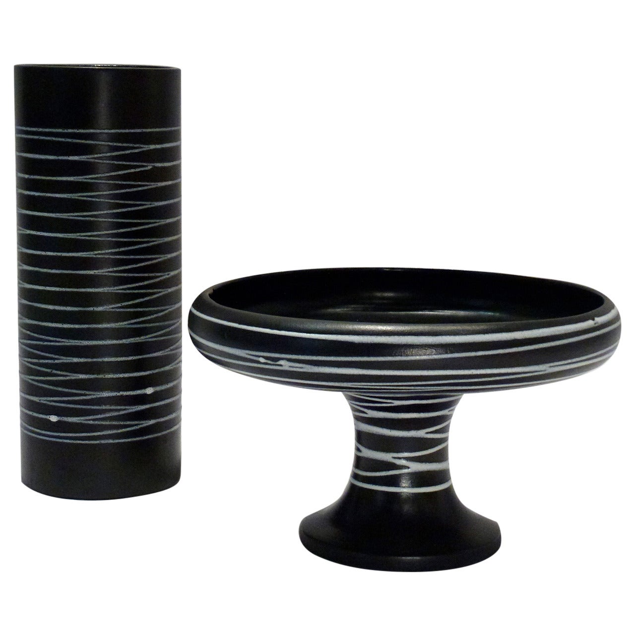Set of Haegar Black Pottery Vase and Compote For Sale