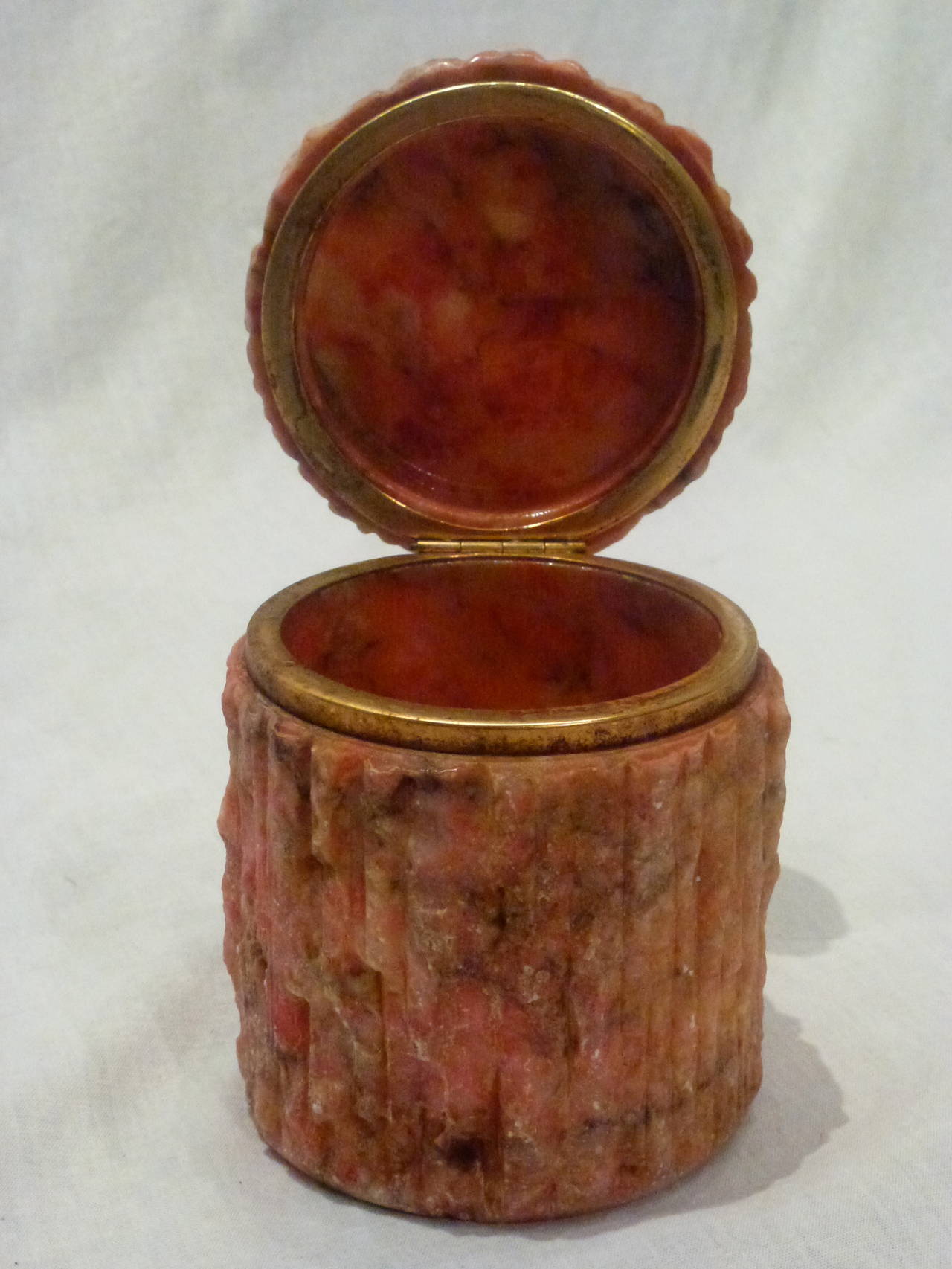 Mid-Century Modern Set of Italian Coral Marble Vessels For Sale