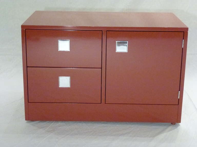 Mid-Century Modern Pair Milo Baughman for Directional Rust Lacquered Low Chests For Sale