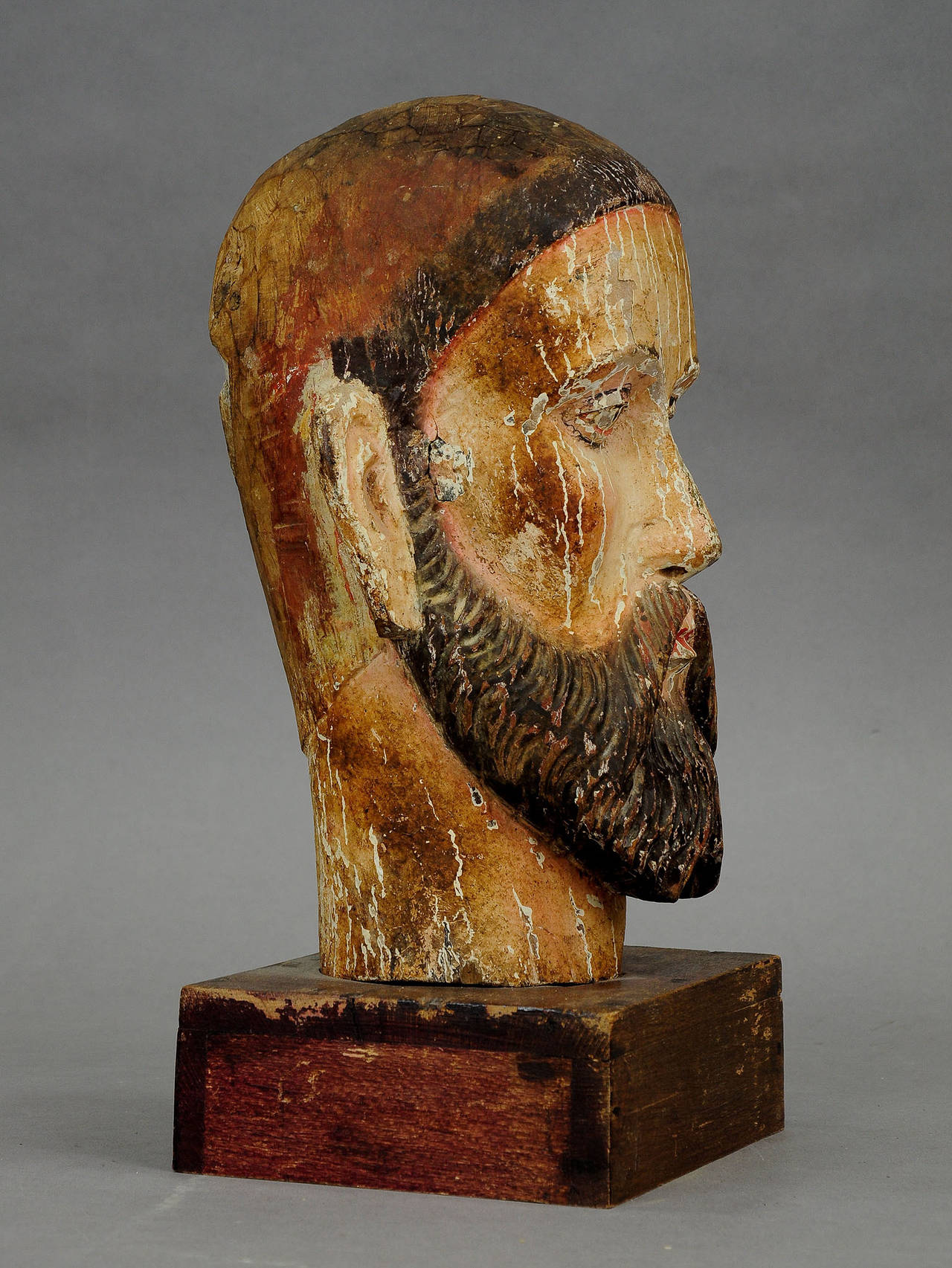Early 16th Century Carved and Painted Head of Christ In Good Condition In Berghuelen, DE