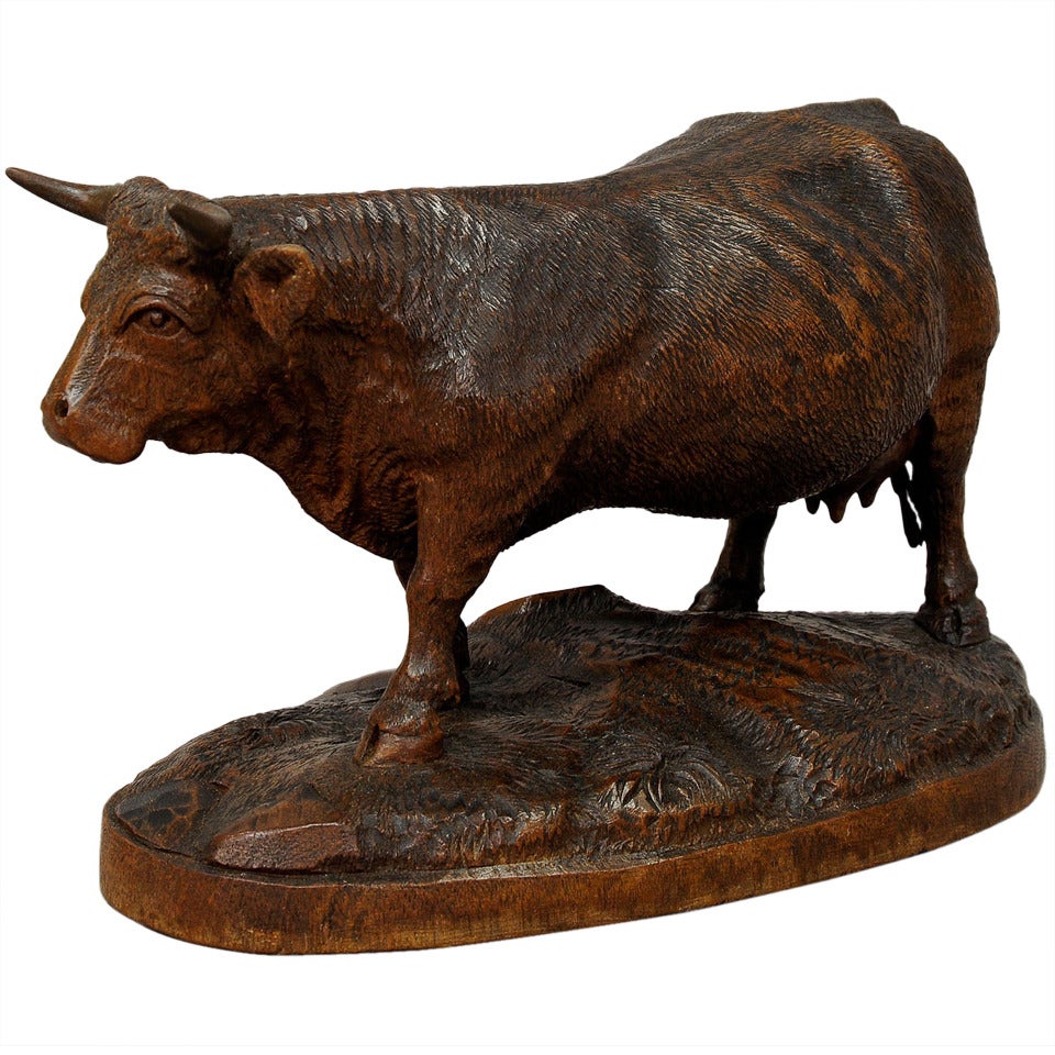 Large Carved Wood Cow, Swiss Brienz, circa 1900