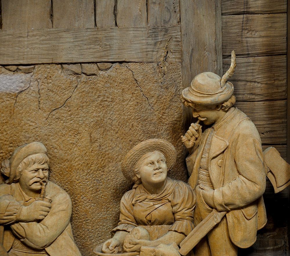 Finely Carved Wooden Diorama by Steiner Meran after Franz Defregger In Excellent Condition In Berghuelen, DE