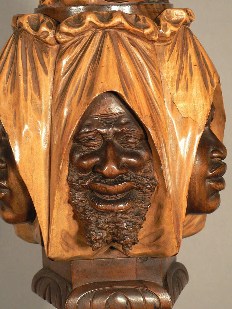 Carved Wood Humidor with Arab Faces, Vienna, 1910 In Excellent Condition In Berghuelen, DE
