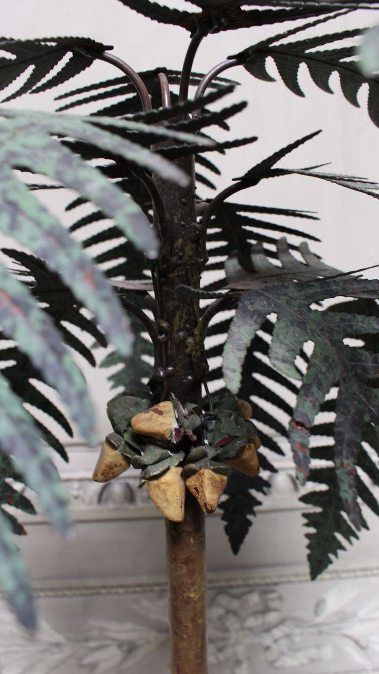Painted Tole Palm Tree on a Tole Jardiniere Raised on Bronze Paw Feet In Good Condition For Sale In Dallas, TX