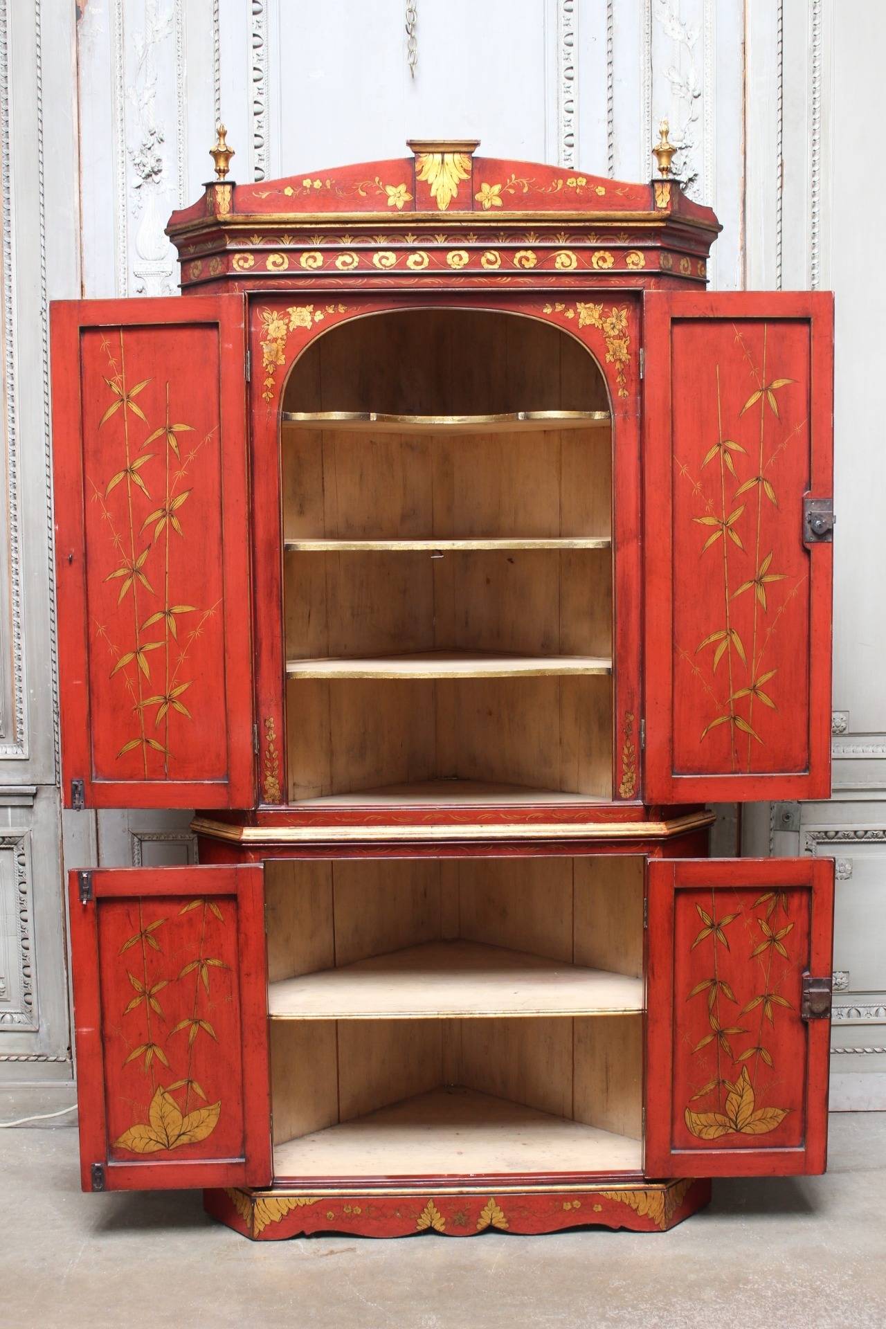 English Georgian Style Red Japanned and Parcel-Gilt Corner Cupboard 1