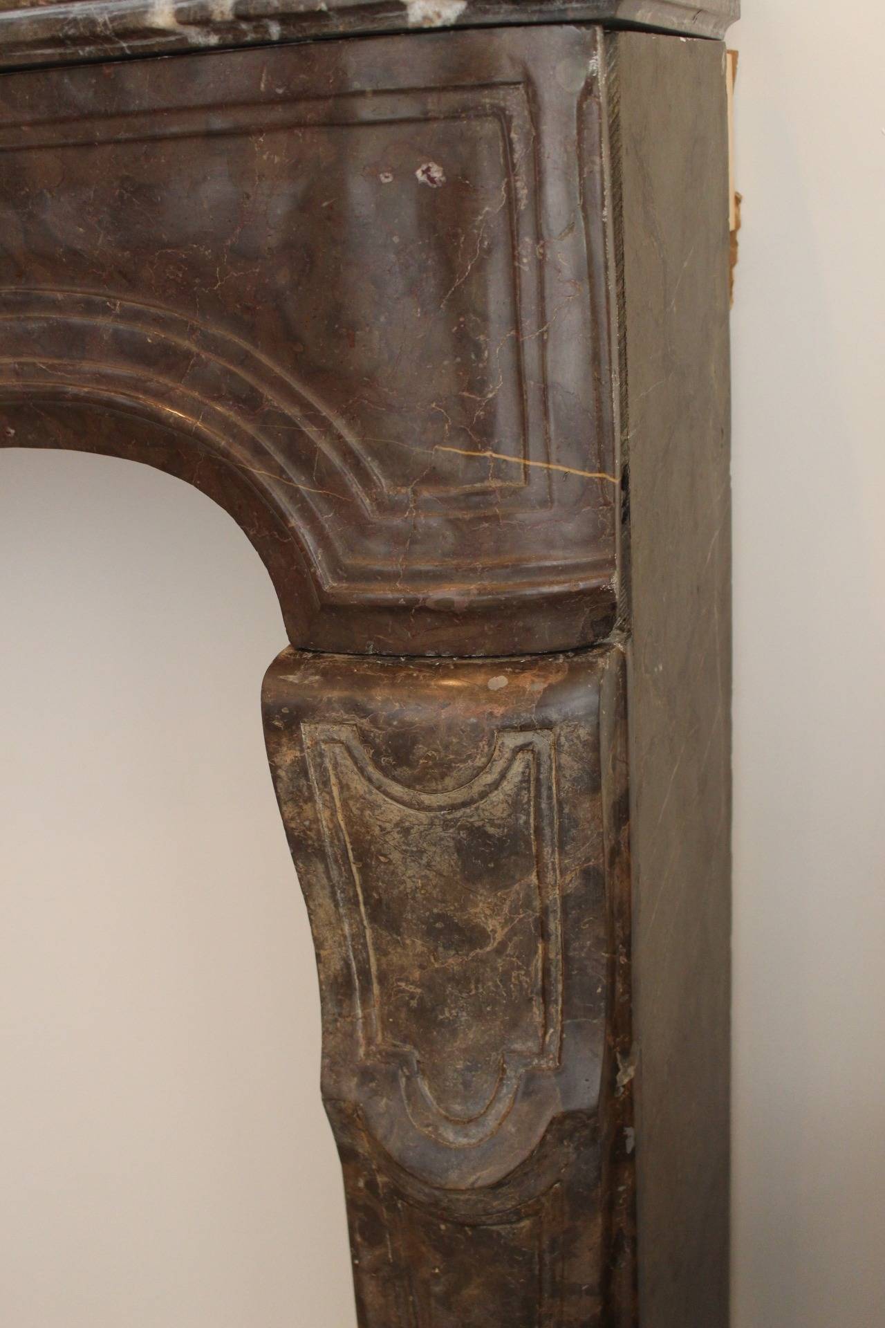 Hand-Carved Large 18th Century French Regence Brown and Gray Marble Mantel  For Sale