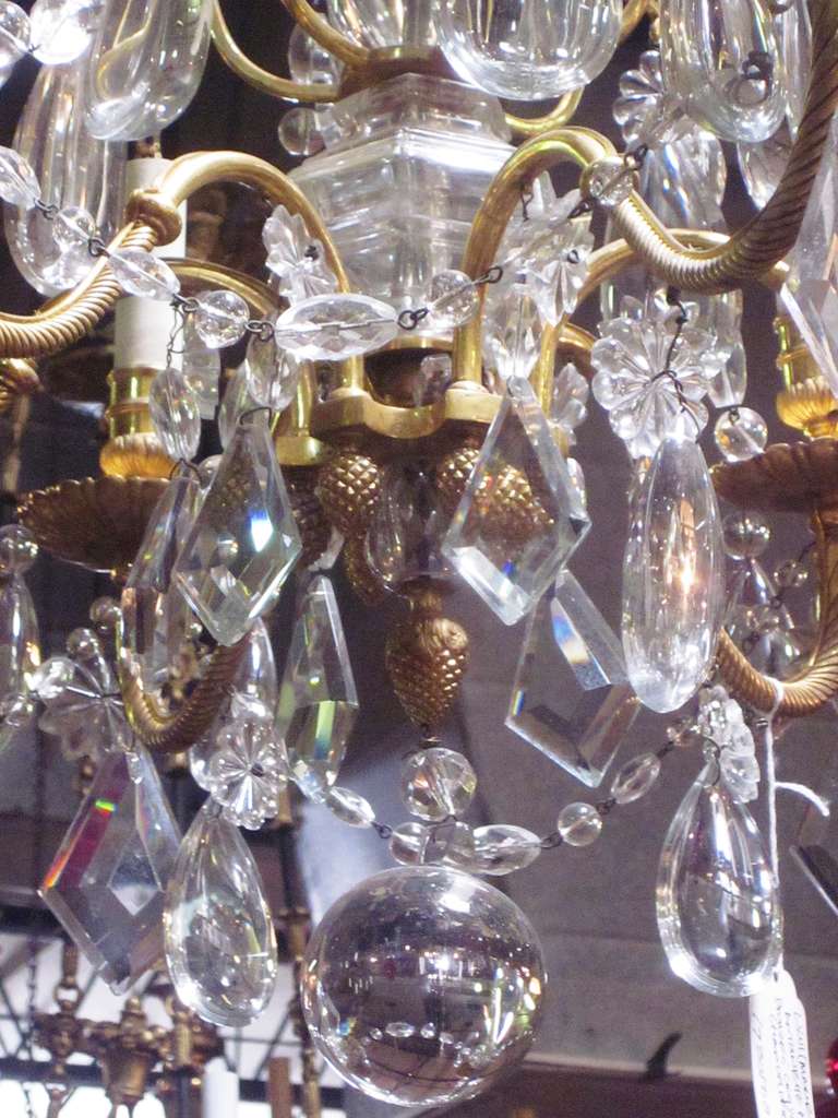 French 19th Century Louis XVI Style Bronze Doré and Crystal Chandelier 3