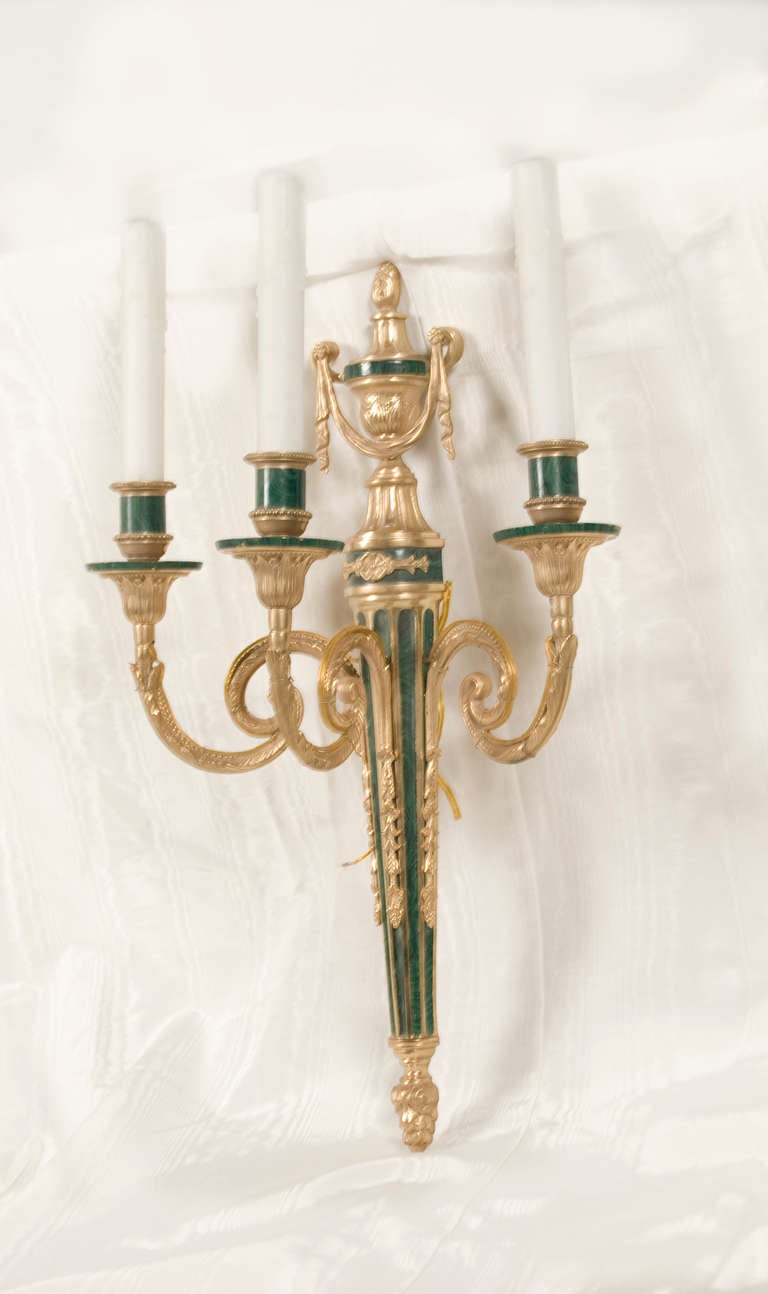 French 20th Cent., Louis XVI Style Three-Light Gilded Bronze and faux Malachite Sconce For Sale