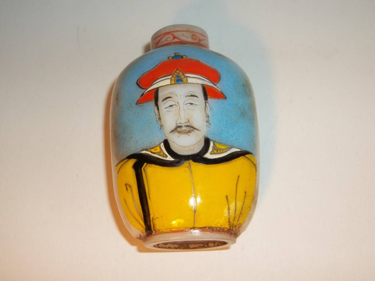 19thc Chinese Snuff Bottle, Enamelled Emperor On Glass, Qing 2