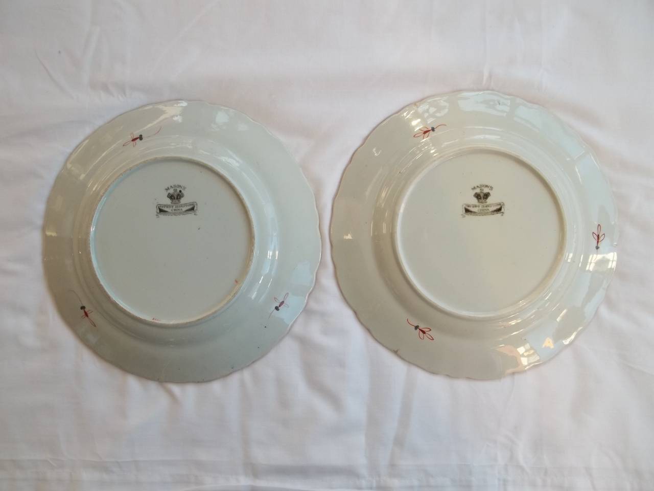 Hand-Painted PAIR of Mason's Ironstone Dinner Plates Chinese Antiquities Pattern, Circa 1840