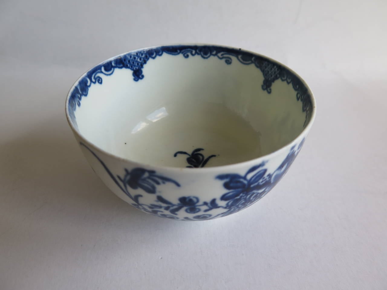 Porcelain First Period Worcester,  Blue and White, BOWL, 