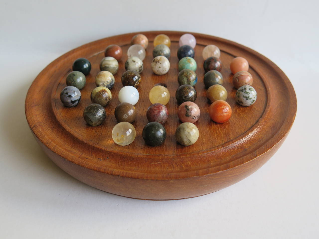 game with marbles and board