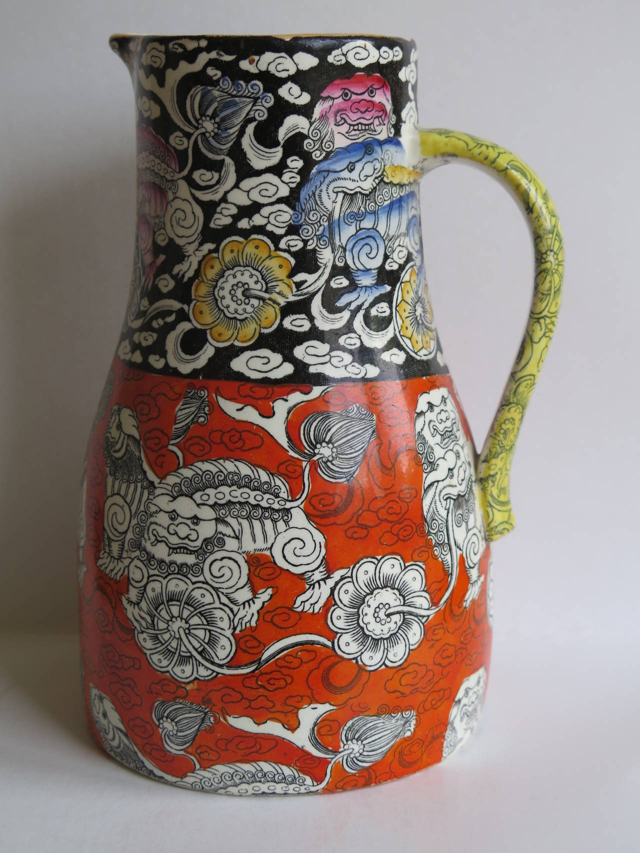 This is a RARE shape Jug by Masons Ironstone pottery 

The Jug is decorated with the chinoiserie influenced 