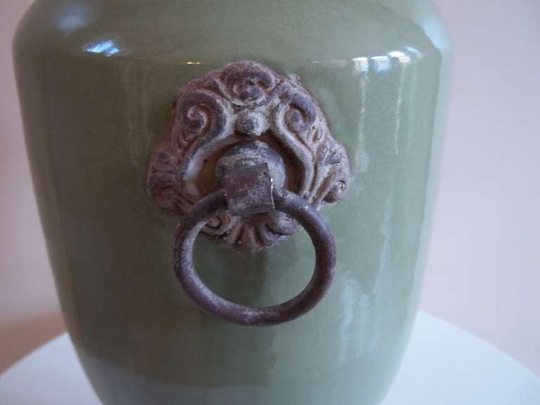 Unusual Stoneware Lidded Jar circa 1820 In Good Condition In Lincoln, Lincolnshire