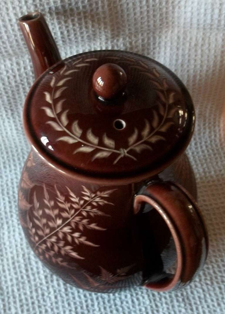 Rare, Wedgwood, Coffee Pot, Incised Fern Patt'n, George III Period, circa 1810