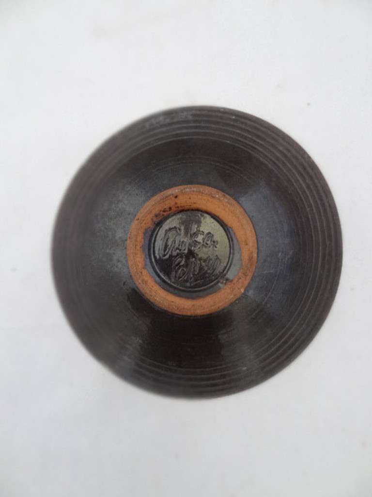 English Chelsea Studio Art Pottery Dish For Sale