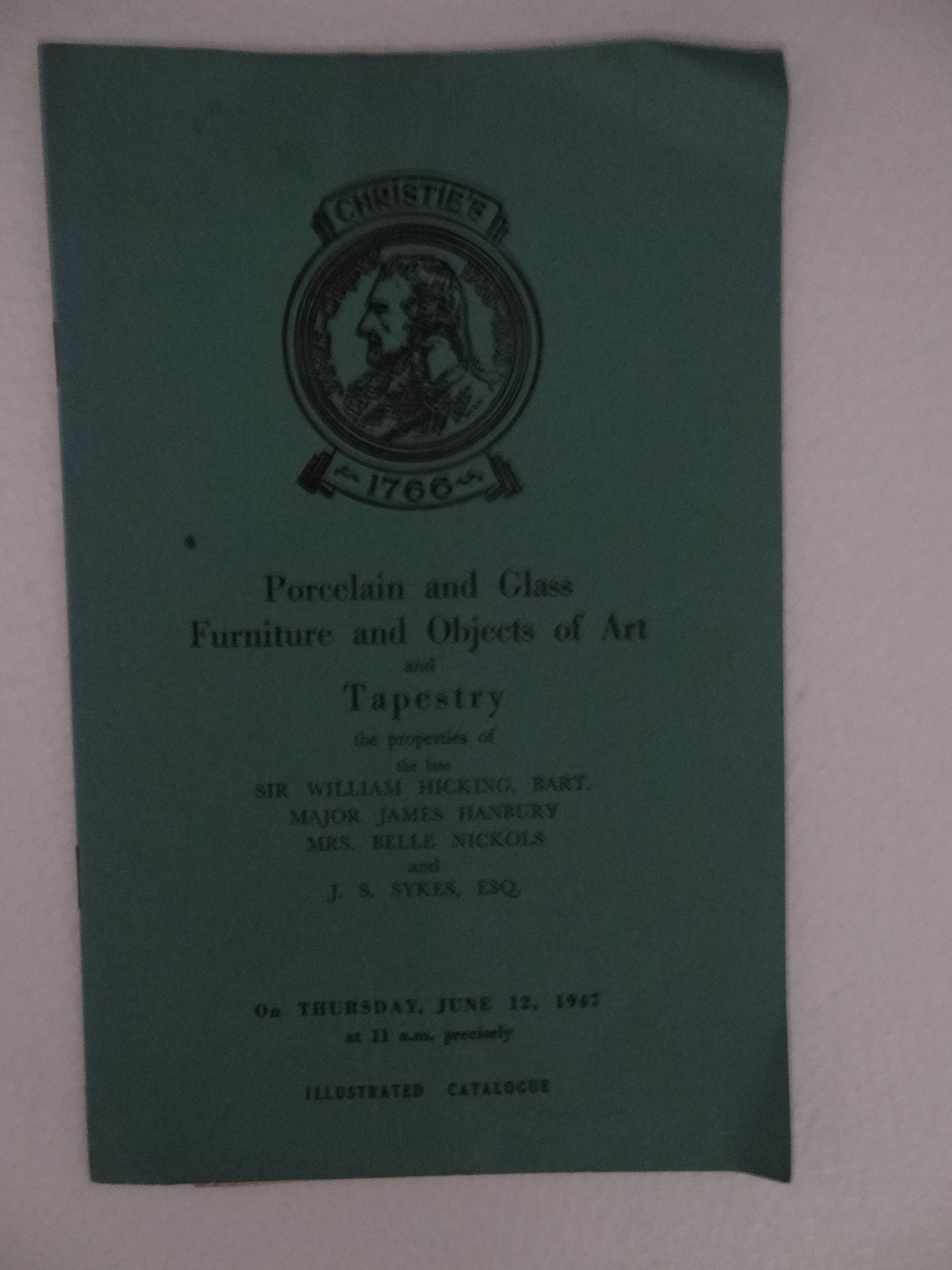 Auction Catalogue : Porcelain and Glass, Furnitue and Objects of Art and Tapestry