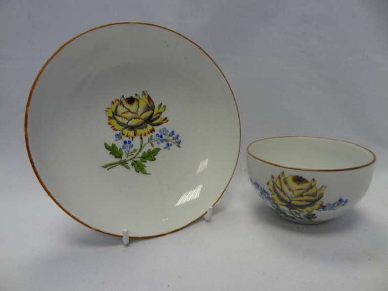Marcolini Meissen Porcelain Breakfast Cups and Saucers
