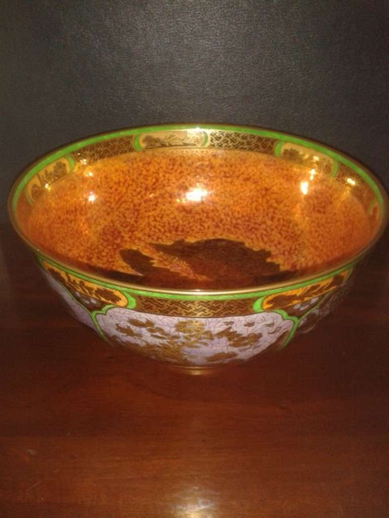 Porcelain Wedgwood Chinese Luster Bowl In Excellent Condition For Sale In Leeds, GB