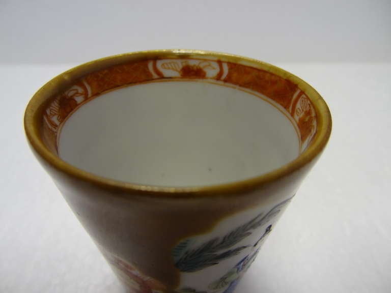 Porcelain Chinese Cafe-au-Lait Beaker Provenance Chatsworth House Attic Sale For Sale 2