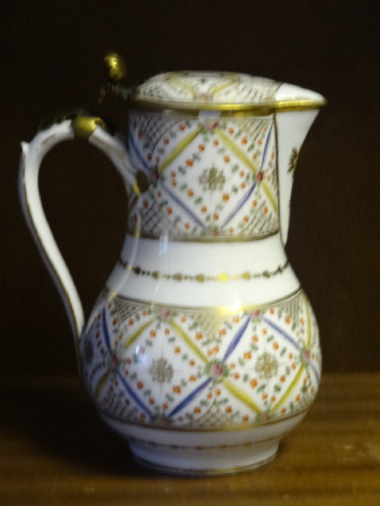 Porcelain Baluster Ewer In Good Condition For Sale In Leeds, GB