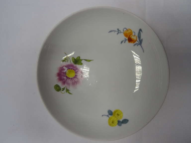 Marcolini Meissen Pair Breakfast Cups and Saucers For Sale 3