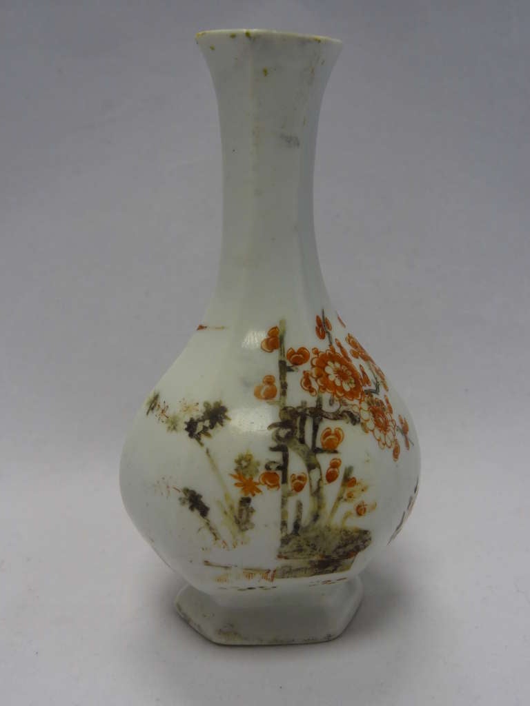 English A First Period Worcester Hexagonal Vase circa 1755 For Sale