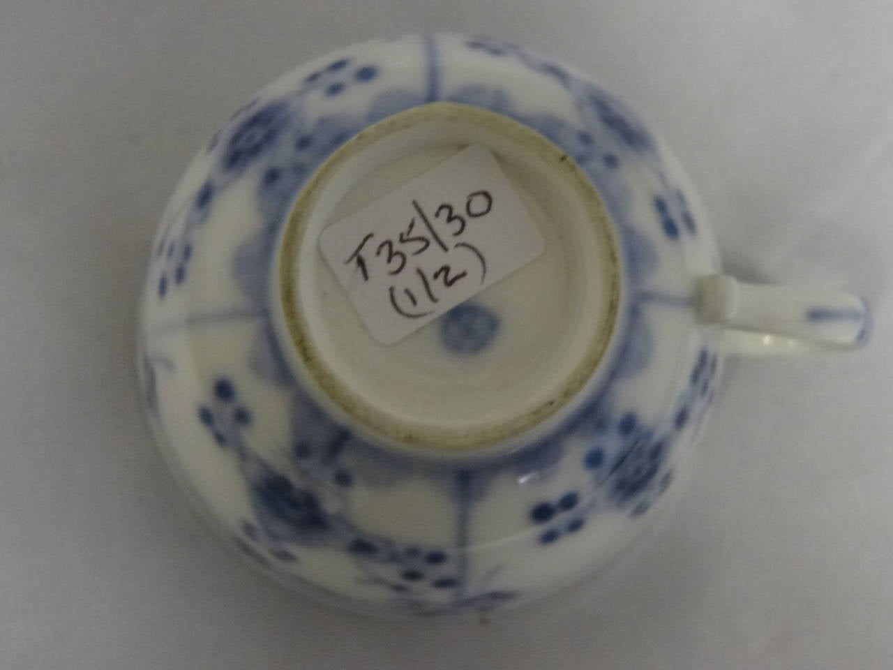 Hoechst Blue & White Teacup & Saucer (              Provenance:  Sothebys ) In Excellent Condition For Sale In Leeds, GB