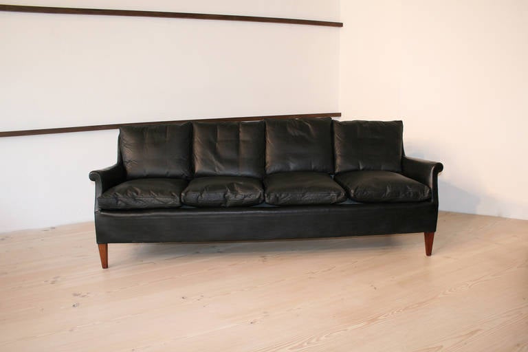 Danish Frits Henningsen Four-Seat Black Leather Sofa, circa 1940 For Sale