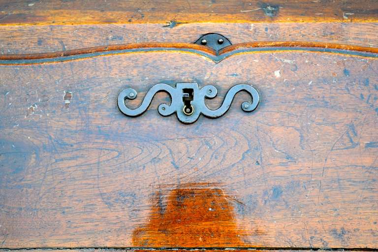 Mid 18th Century French Provincial Small Slant Top Desk For Sale 6