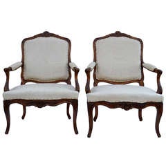 Pair of Early 19th Century French Chairs with Shaped Legs
