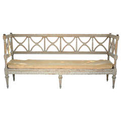 Early 19th Century Painted Swedish Day Bed