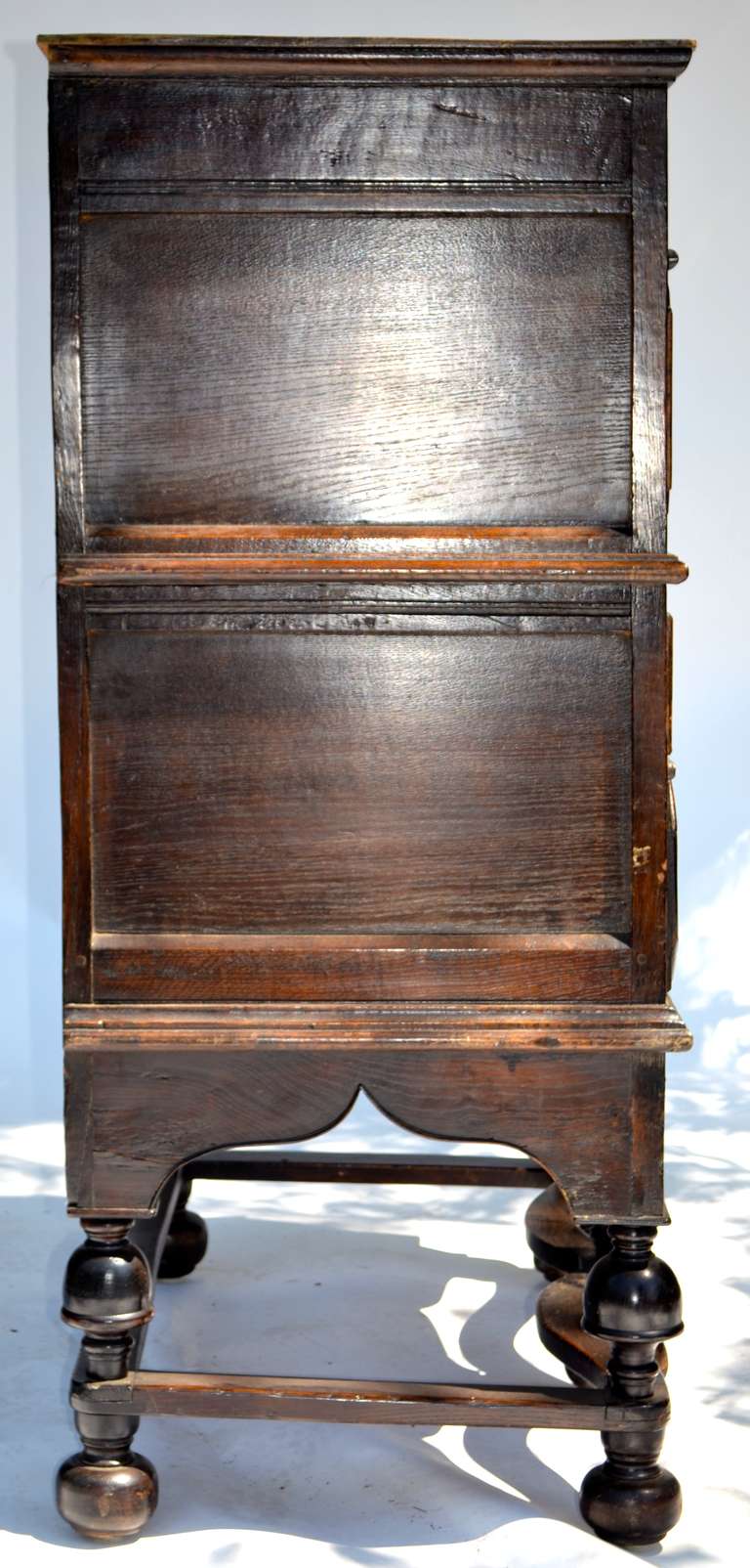 18th Century English Oak Highboy/Chest For Sale 1