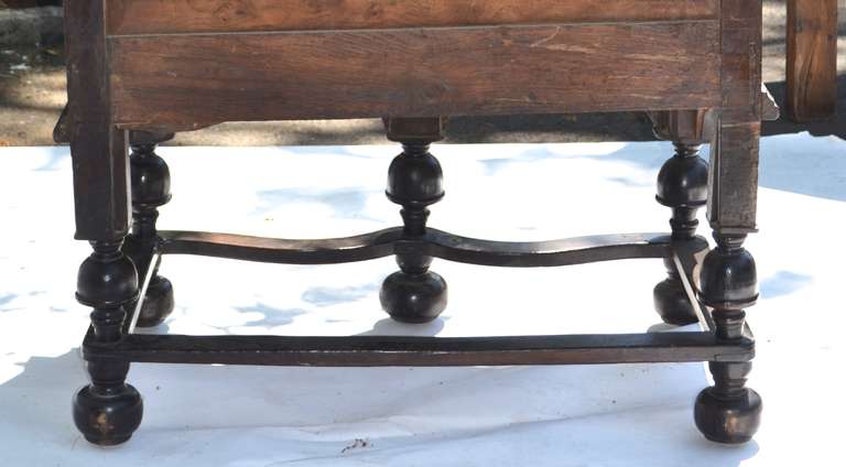 18th Century English Oak Highboy/Chest For Sale 3