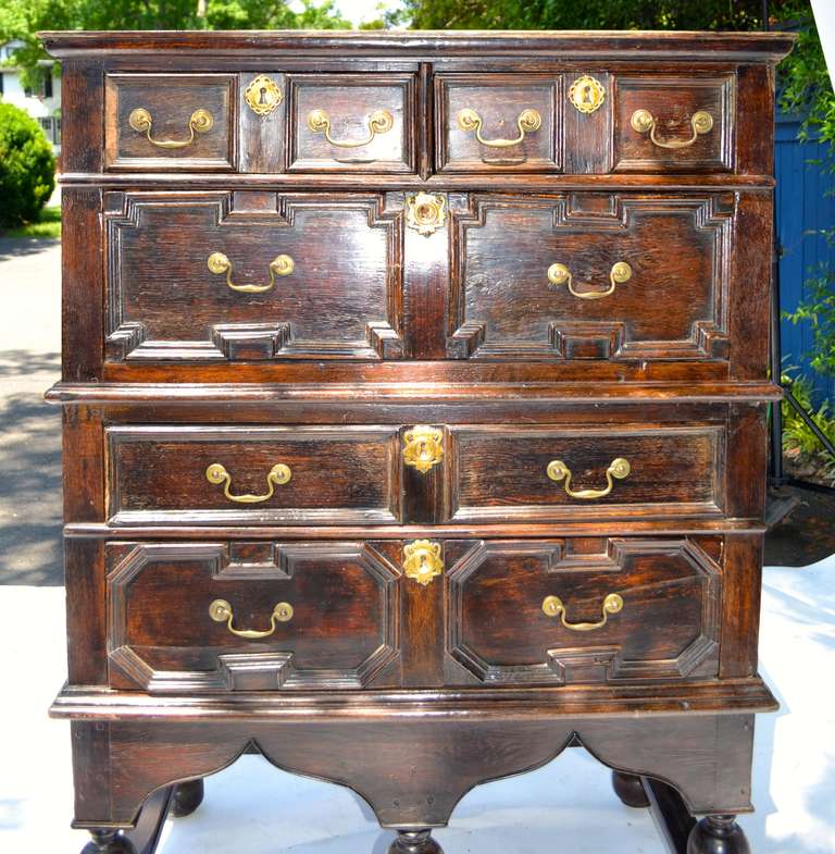 18th Century English Oak Highboy/Chest For Sale 4