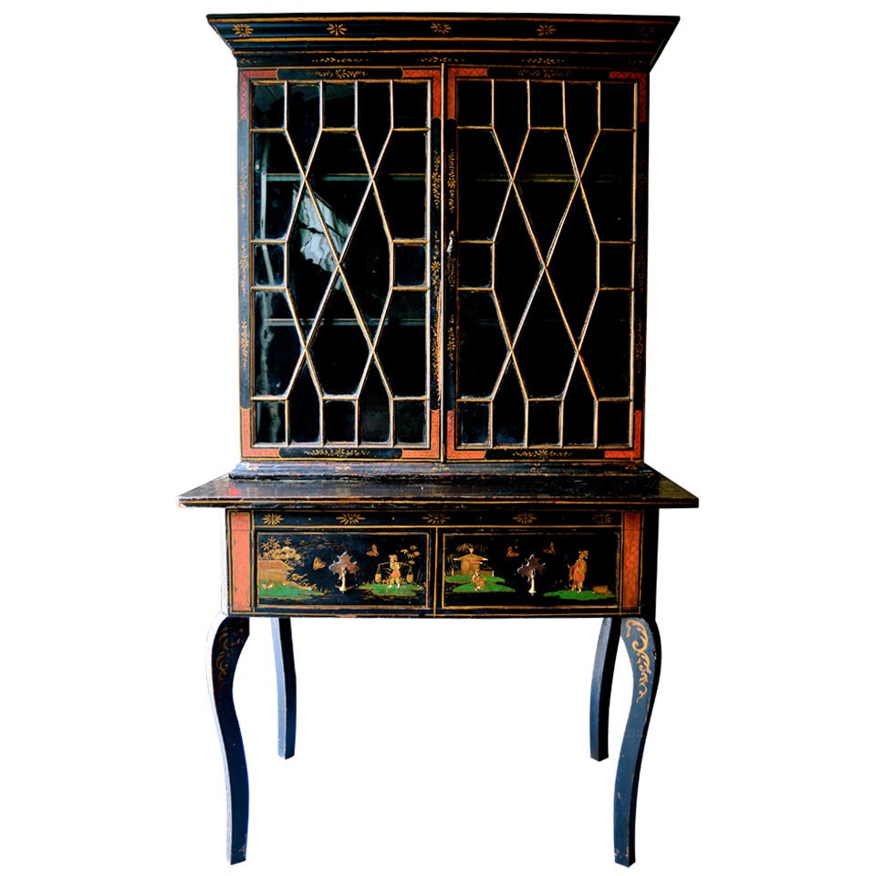 Early 19th Century Chinoiserie Desk For Sale