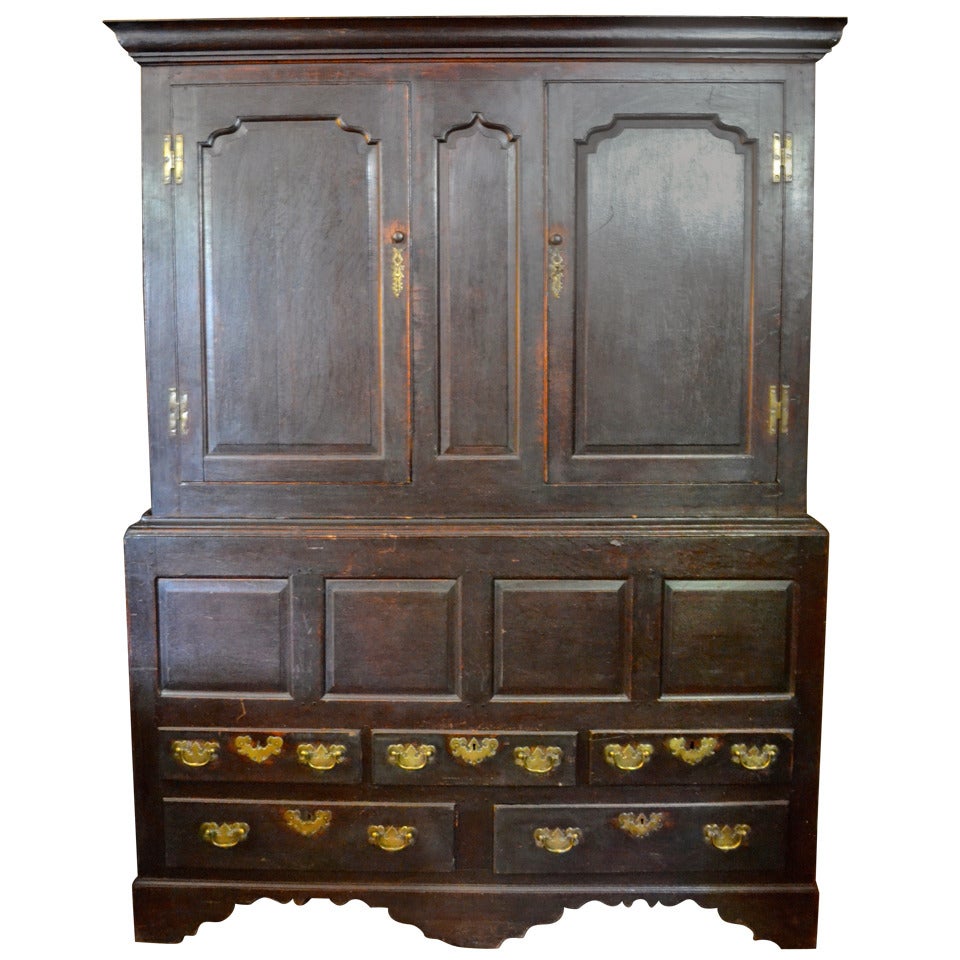 Mid 18th Century English Oak Queen Ann Cupboard/Cabinet For Sale