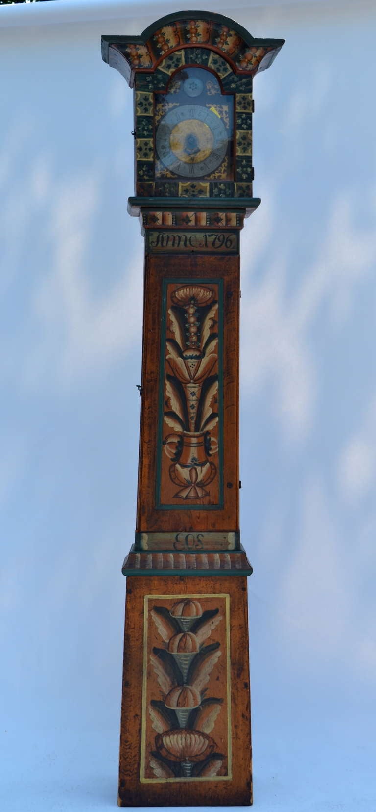 19th Century Swedish Painted Tall Case Clock from Dolana In Good Condition For Sale In Richmond, VA
